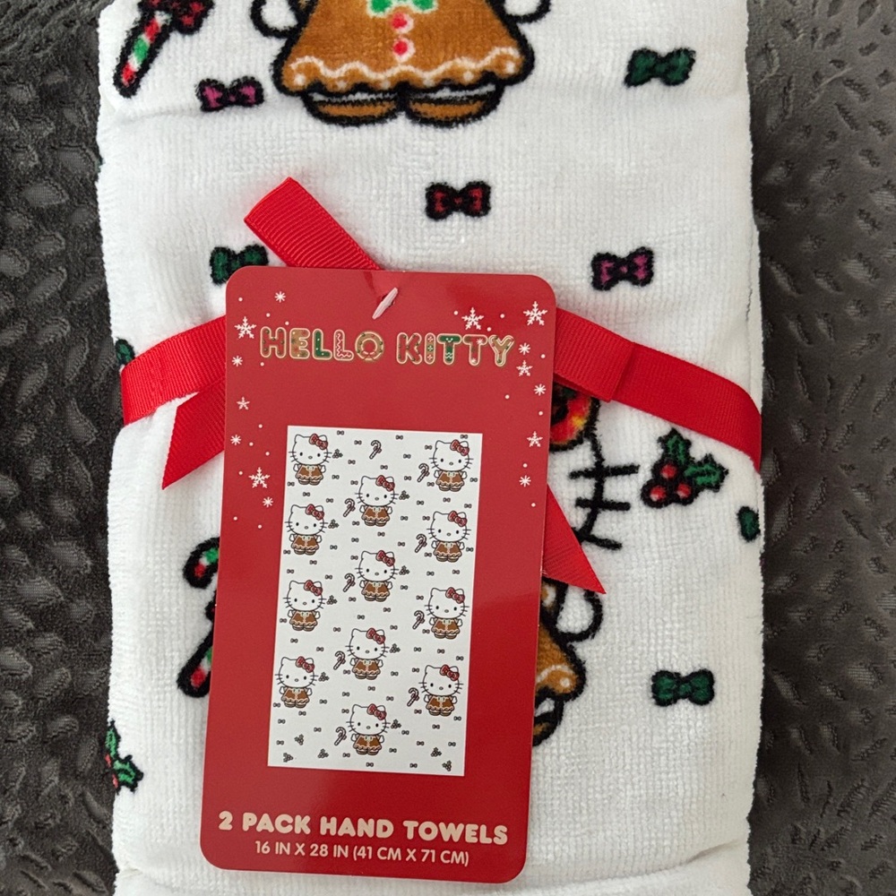 Hello Kitty White and Red Hand Towels Set